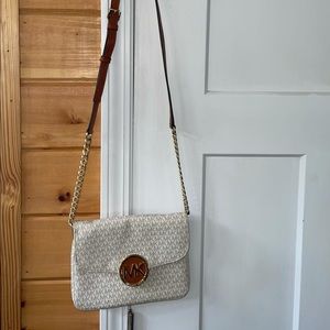 Michael Kors Crossbody Purse